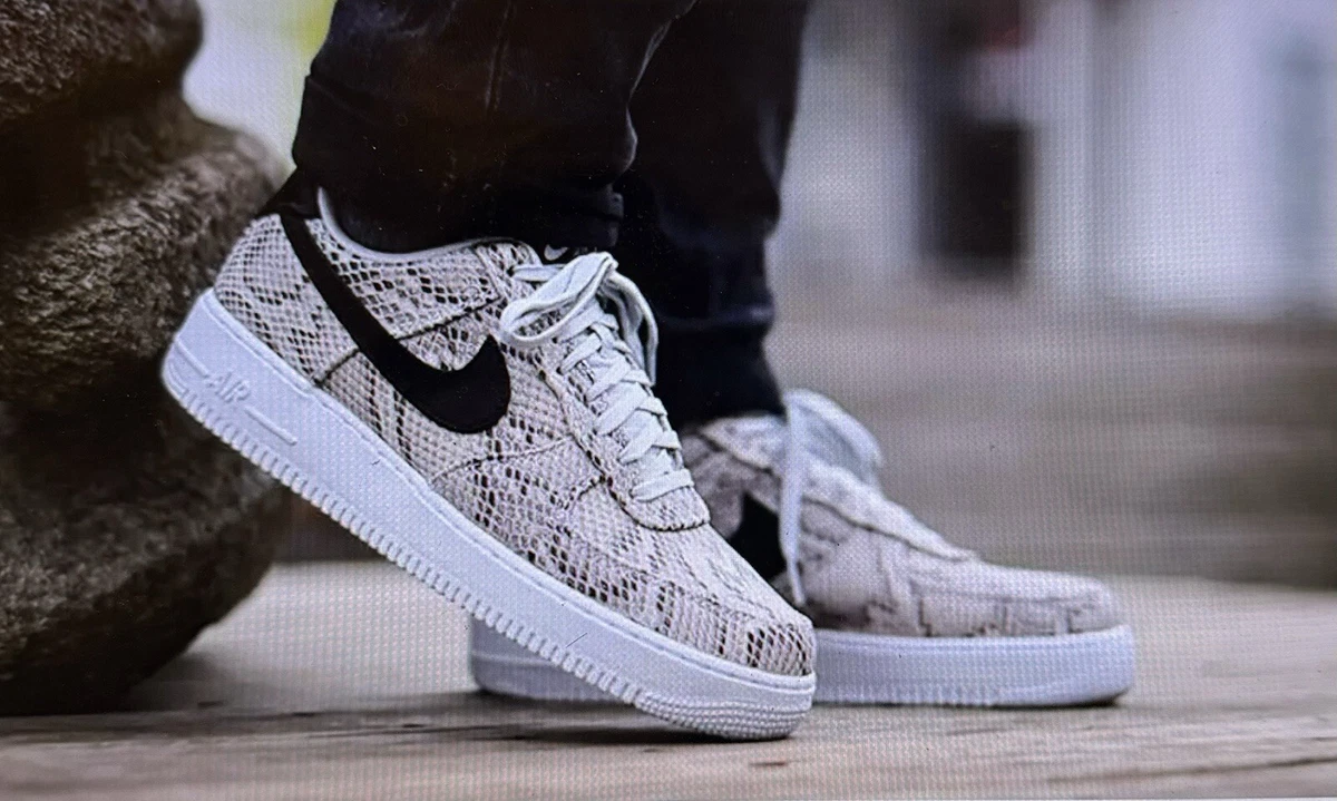 Preços baixos em Nike Air Force 1 Downtown Lw Python | eBay