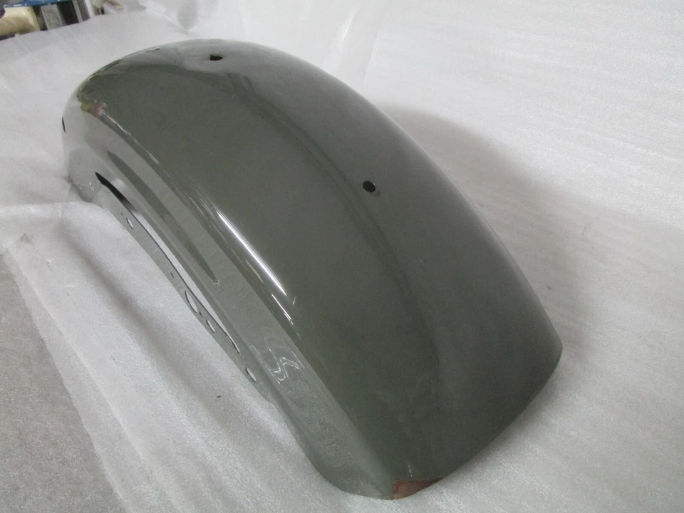 2021 Harley Davidson Sportster Iron 883 XL883N Rear Fender DEADWOOD GREEN - Image 4 of 4