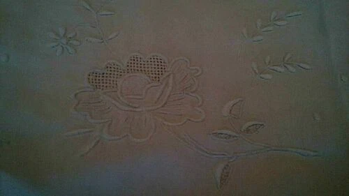 Textiles du XIXe siècle et avant draps métis