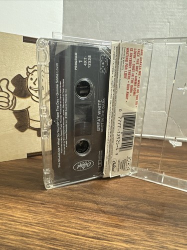 Shot in the Dark By Great White 1988 Cassette Tape - Picture 4 of 4
