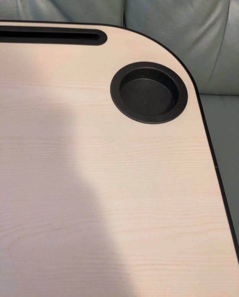 Bandeja internacional para laptop/cama Honey-Can-Do - Imagem 3 de 4