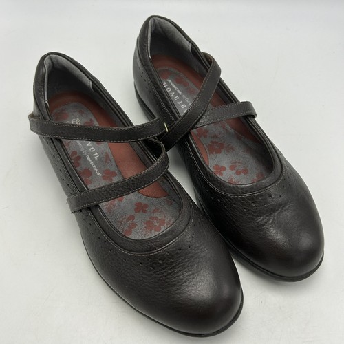 Aravon Womans Shoes 7 Mary Jane Jodi Flats Brown Leather Hook Loop Solid Vibram