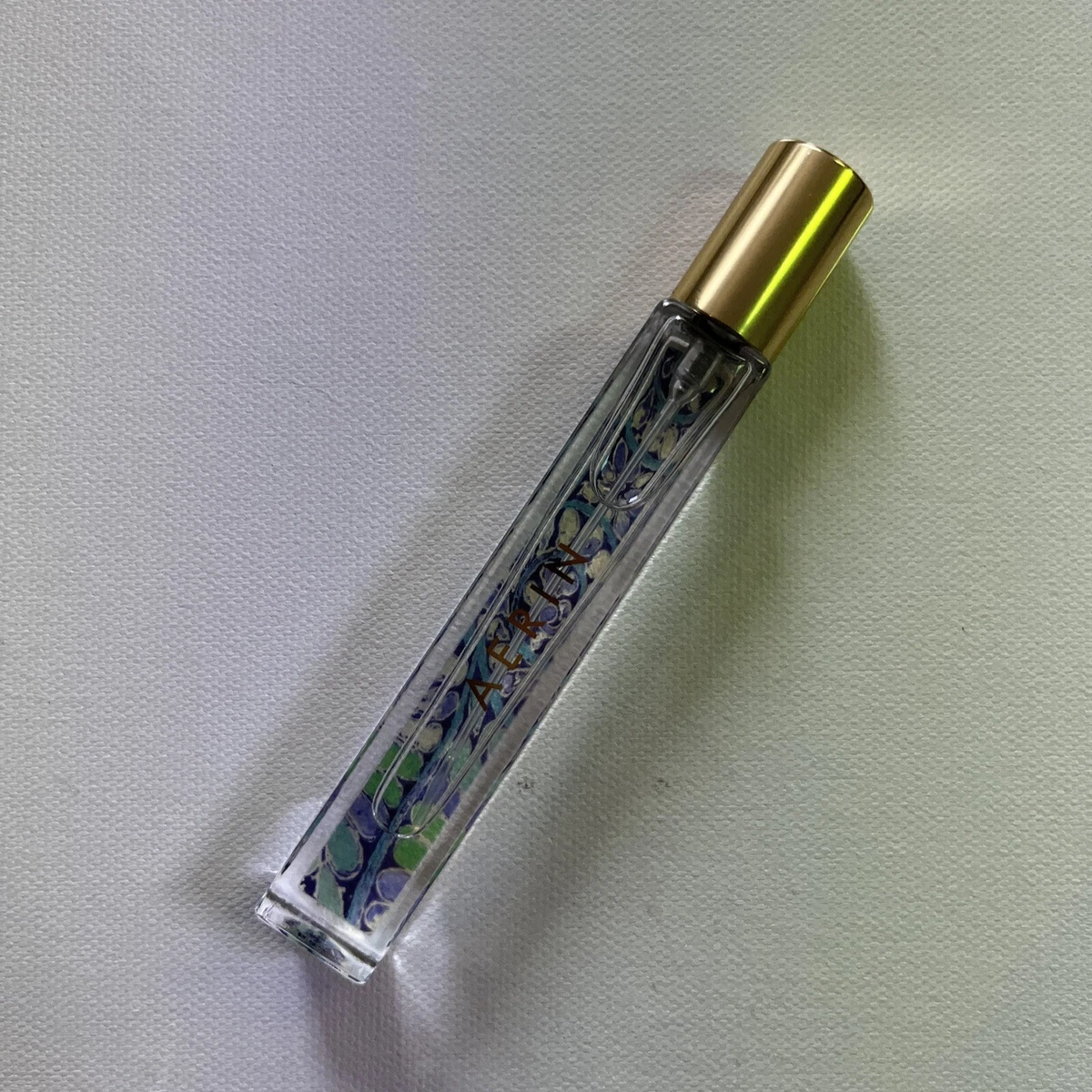 AERIN Beauty Mediterranean Honeysuckle Eau De Parfum Travel Spray 0.24oz