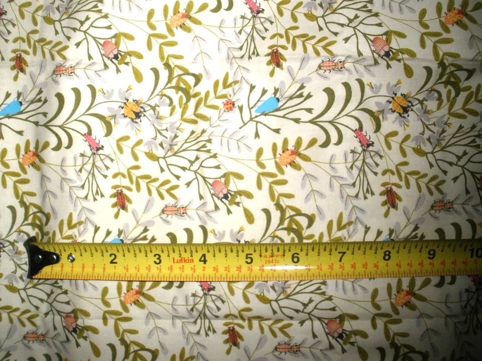 #426 Joanns Exclusivo Tela Insectos Crema Primavera Azul Amarillo 1 yarda 36" x 44 Foto 2 de 4