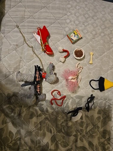 Barbie:  VINTAGE Complete DOGS N DUDS Set! Near Complete