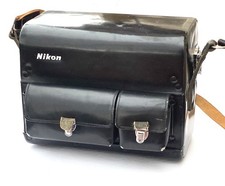 VINTAGE NIKON FB-5 BLACK LEATHER CAMERA CASE WITH BUILT IN LENS HOLDER