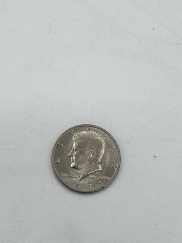 1971 Kennedy Half Dollar (D) (FG) Stamps - Picture 2 of 6