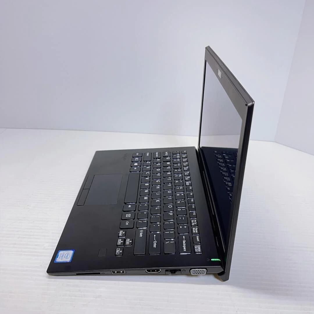 SONY Vaio S11 VJS112C12N ALL BLACK EDITION RAM;8GB SSD SONY Vaio S11 VJS112C12N ALL BLACK EDITION RAM;8GB SSD