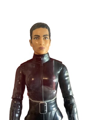 NIB Selina Kyle, Cat Woman from( The Batman ) action figure ages 3+  Zoë Kravitz