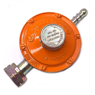 Adjustable gas pressure regulator butane GAS with EF valve,20 mbar   60 mbar