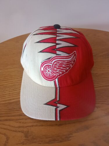 Vintage NHL 90s Detroit Red Wings Starter, shockwave wool hat  - Picture 1 of 10