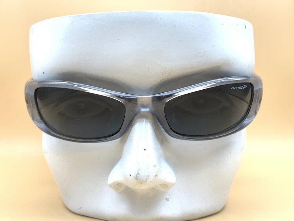 Gafas de sol para hombre Arnette AN4041 316/87 con marco cristalino polarizado Foto 4 de 4