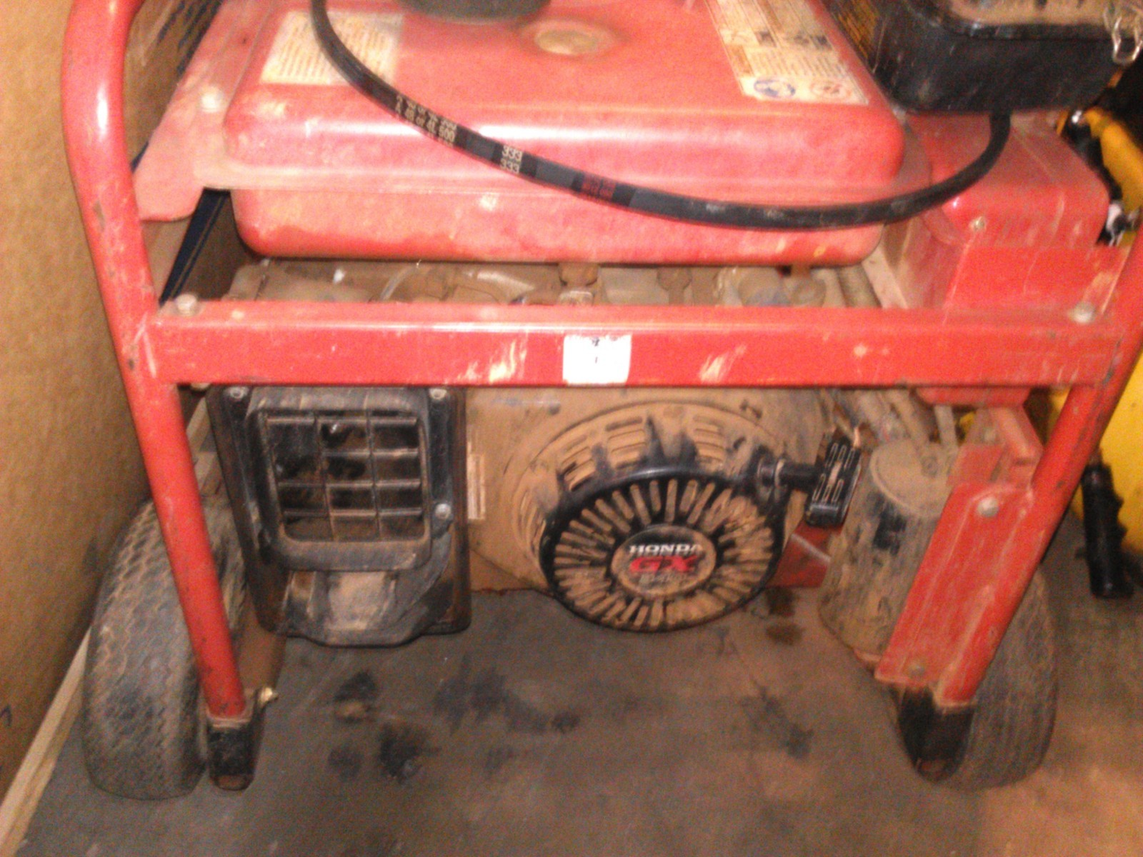 Used 0601812592 RECEPTACLE FOR MULTIQUIP GA-6HA  -ENTIRE PICTURE NOT FOR SALE