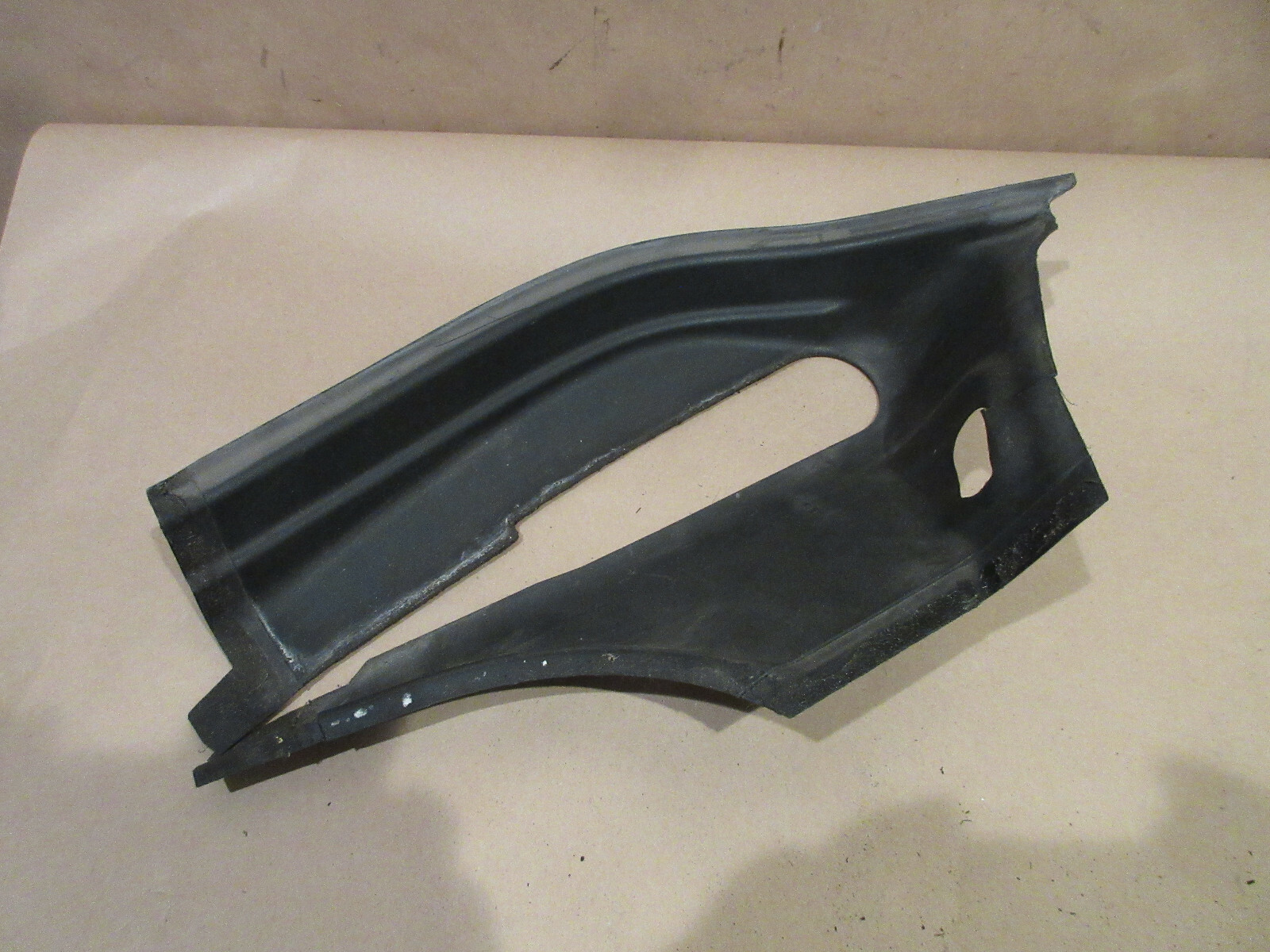 Maserati GranTurismo - LH Rear Compartment Drip Rail Cover - P/N 80321300