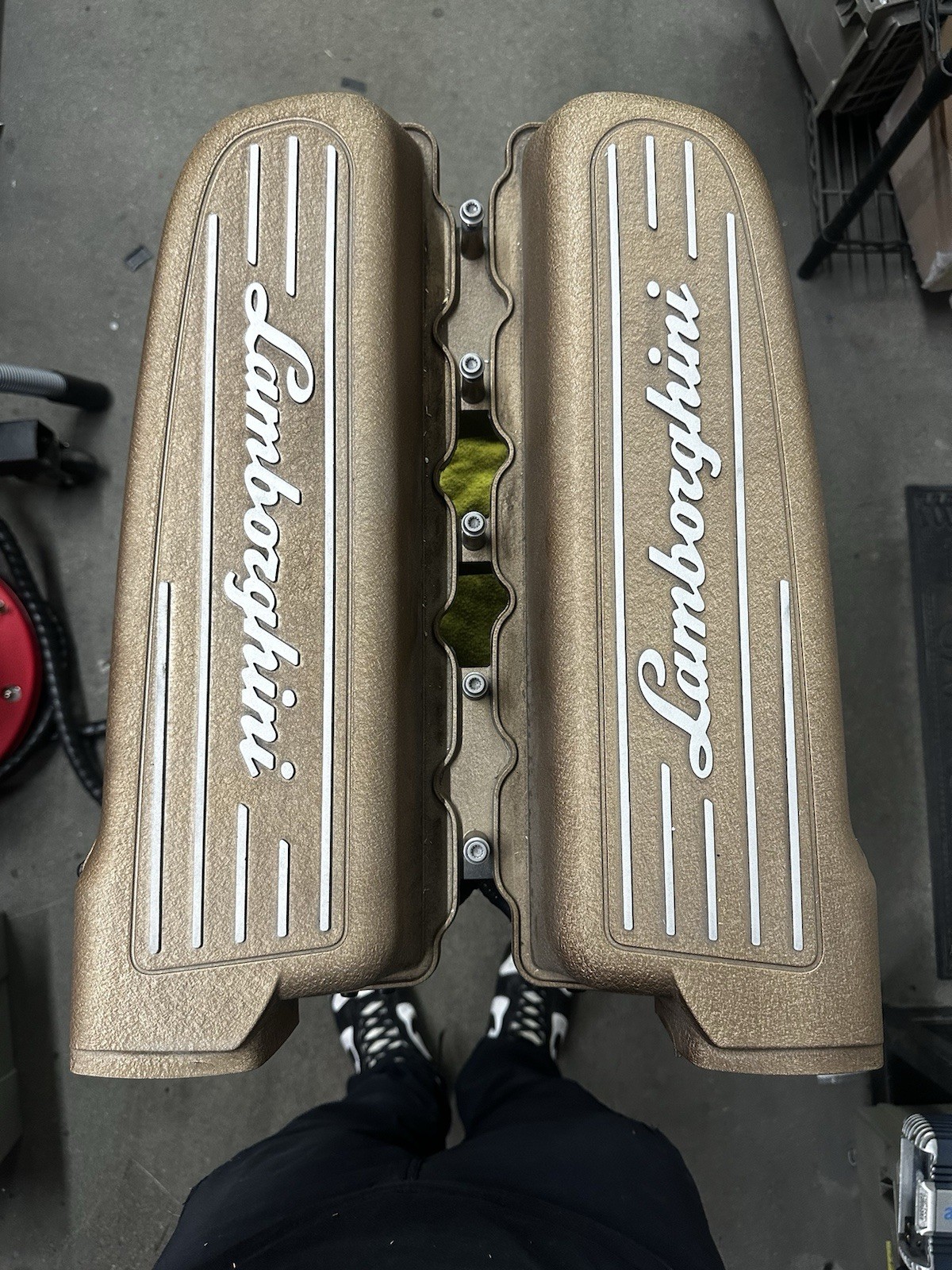 Lamborghini Huracan Performante Intake Manifold Gold ( 07L133185AH )
