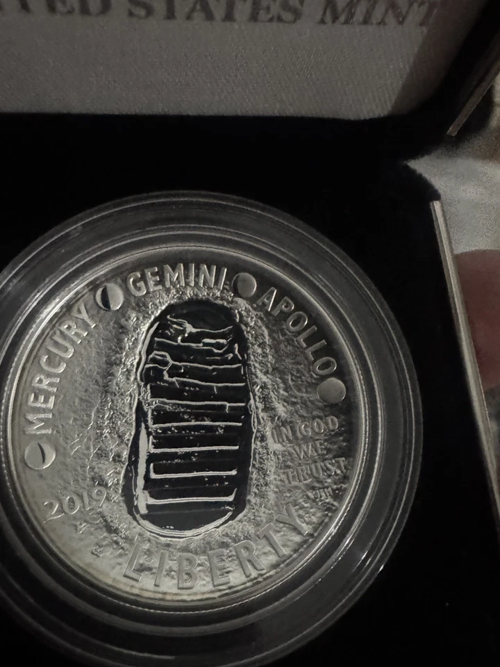 RARE 2019-P Apollo 11 50th Silver Dollar & 2019-S Apollo 11 50th Silver Half $💥 - Image 3 of 4