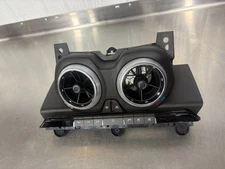 2016 Camaro SS Center Console Air Venter HVAC Controls Clean