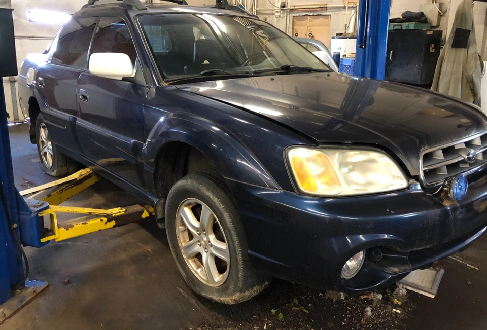 2005 subaru baja door moulding ( passenger rear ) 2003-2006 - Image 2 of 4