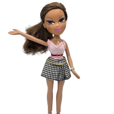 2008 MGA Bratz Doll - Fashion Show Evening Wear Yasmin - Wearing Sonya's Outfit