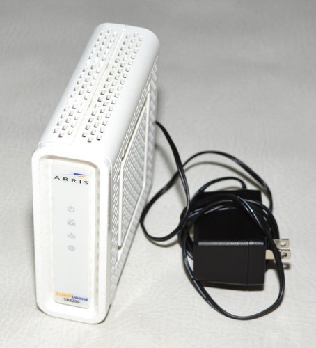 Arris SurfBoard SB8200 DOCSIS 3.1 Cable Internet Modem