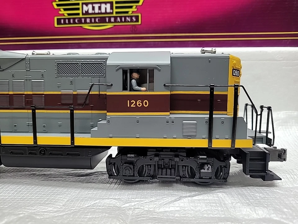 MTH O Gauge EMD GP-9 DIESEL Erie Lackawanna Cab # 1260 - Image 3 of 4
