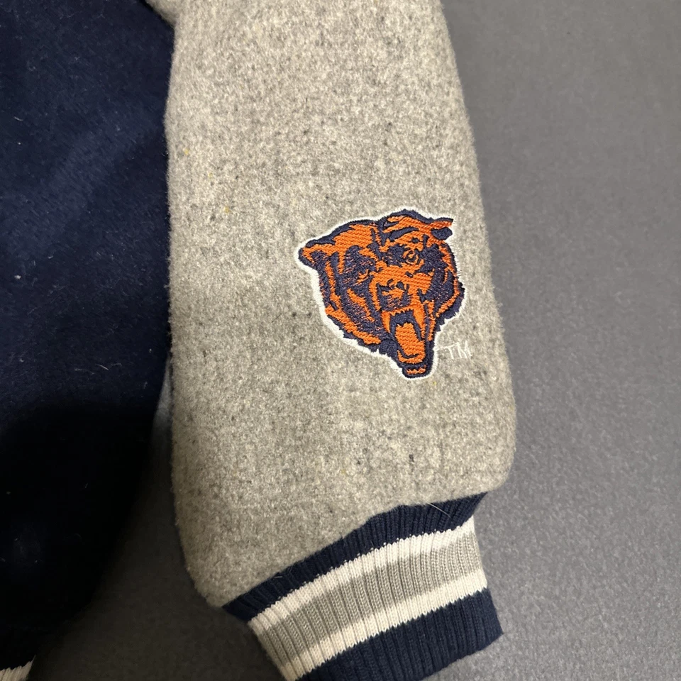 Chaqueta De Colección Años 90 Chicago Bears Letterman Stadium L Abotonada NFL Rara Foto 3 de 4