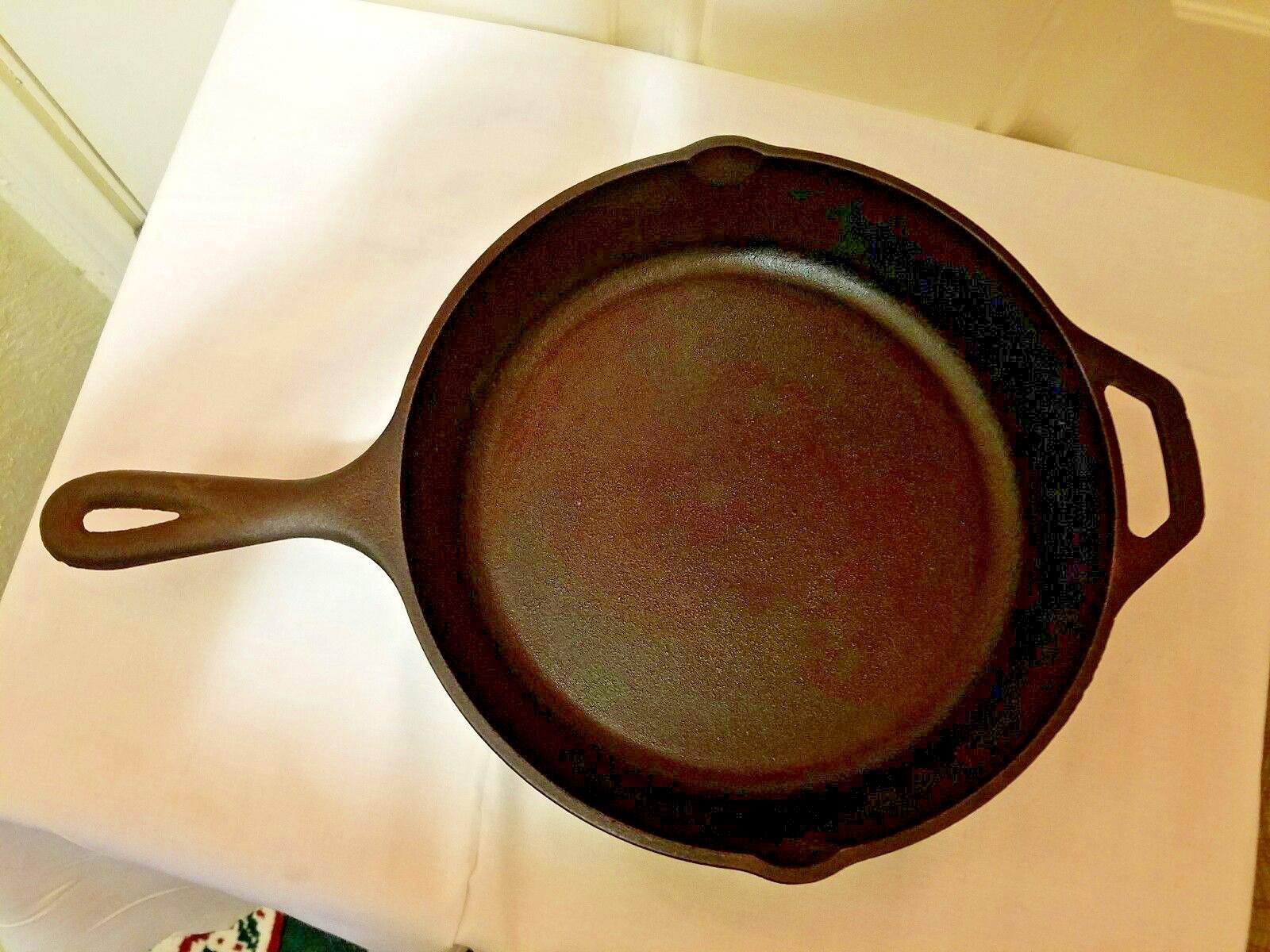 Lodge Cast Iron Skillet USA 8SK 10 1/2” eBay