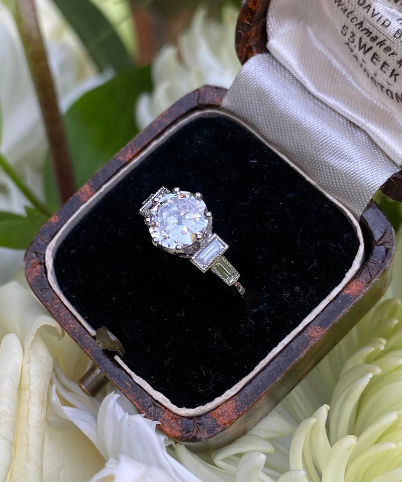 Anillo solitario Art Deco diamante platino 1,17 quilates + 0,25 quilates Foto 3 de 4