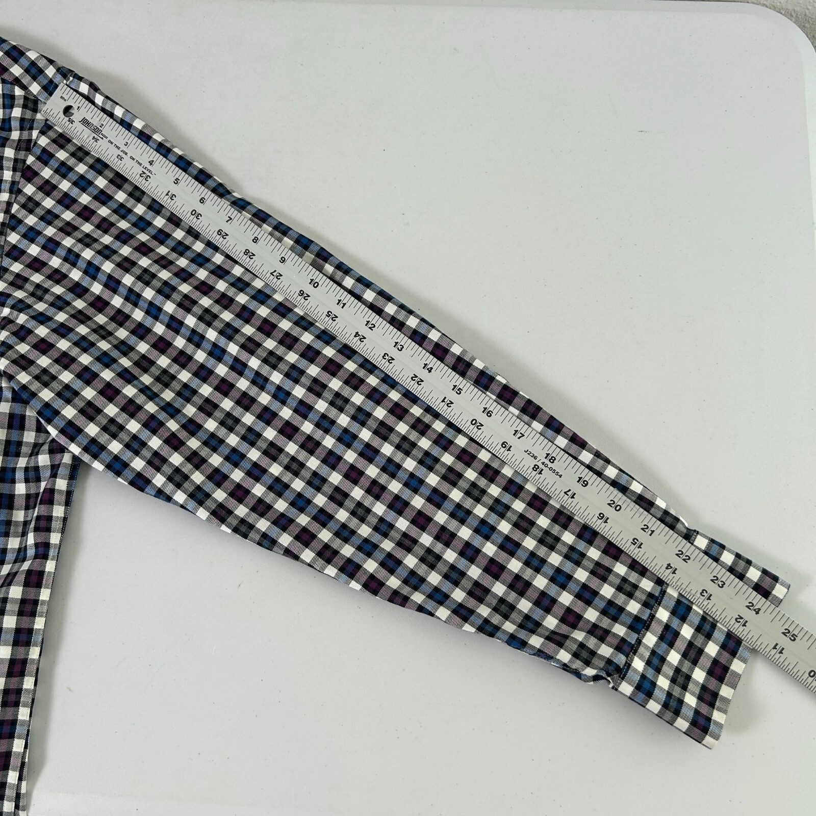 Jos A Bank Travelers Button Down Shirt Mens Size L Blue Purple Plaid Long Sleeve