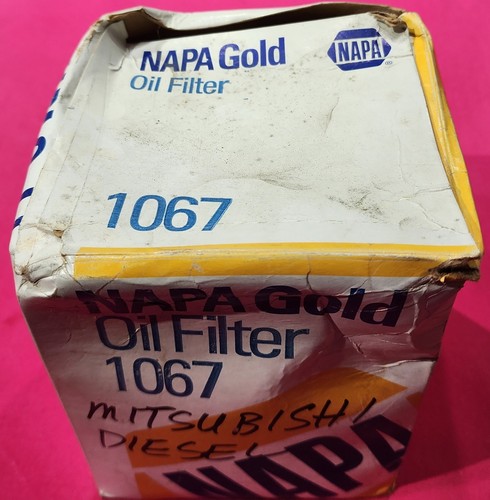 NAPA1067 - NAPA Gold 1067 Oil Filter - New Old Stock - Picture 3 of 3
