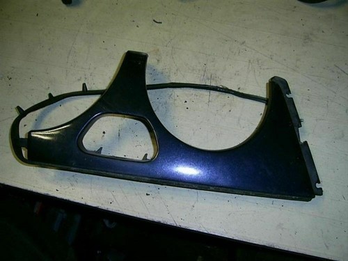 Mercedes-Benz W210 E 300TD Scheinwerfer Verkleidung 2108200412 vorne rechts