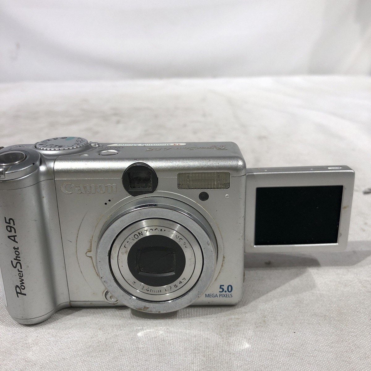 Canon PowerShot A95 5.0MP Digital Camera - Silver (Kit w/ Not