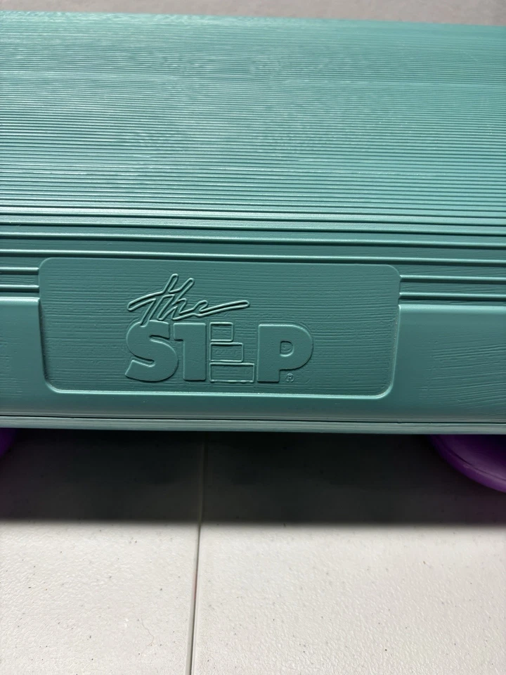 Plataforma aeróbica original The Step de colección verde púrpura Stepper con elevadores Foto 2 de 4