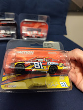 Action Dale Earnhardt Jr 81 2005 Monte Carlo 1:64 NASCAR OREO/Ritz MPN 108421