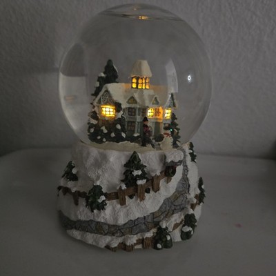 Thomas Kincade ''Victorian Christmas Snowglobe'' NOB Illuminated & Musical