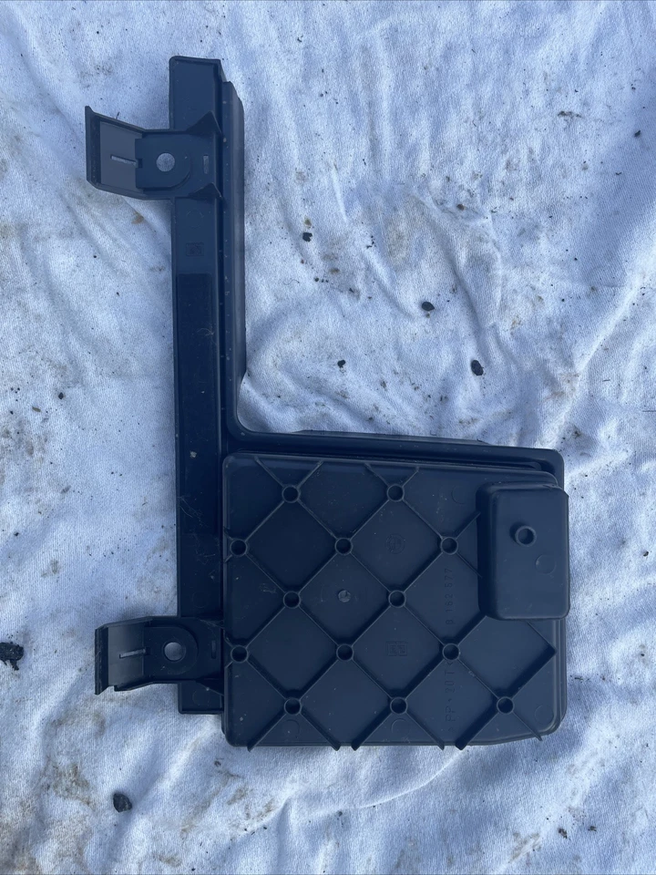 01-05 BMW 325CI 330CI E46 PAINEL TRASEIRO ESQUERDO BANDEJA DE ARMAZENAMENTO PORTA-MALAS FABRICANTE DE EQUIPAMENTO ORIGINAL 8 162 577 - Imagem 2 de 4