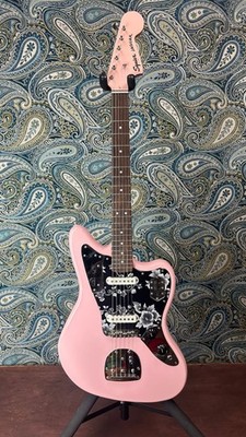 Used Squier Classic Vibe '60s Jaguar Shell Pink w/Aftermarket