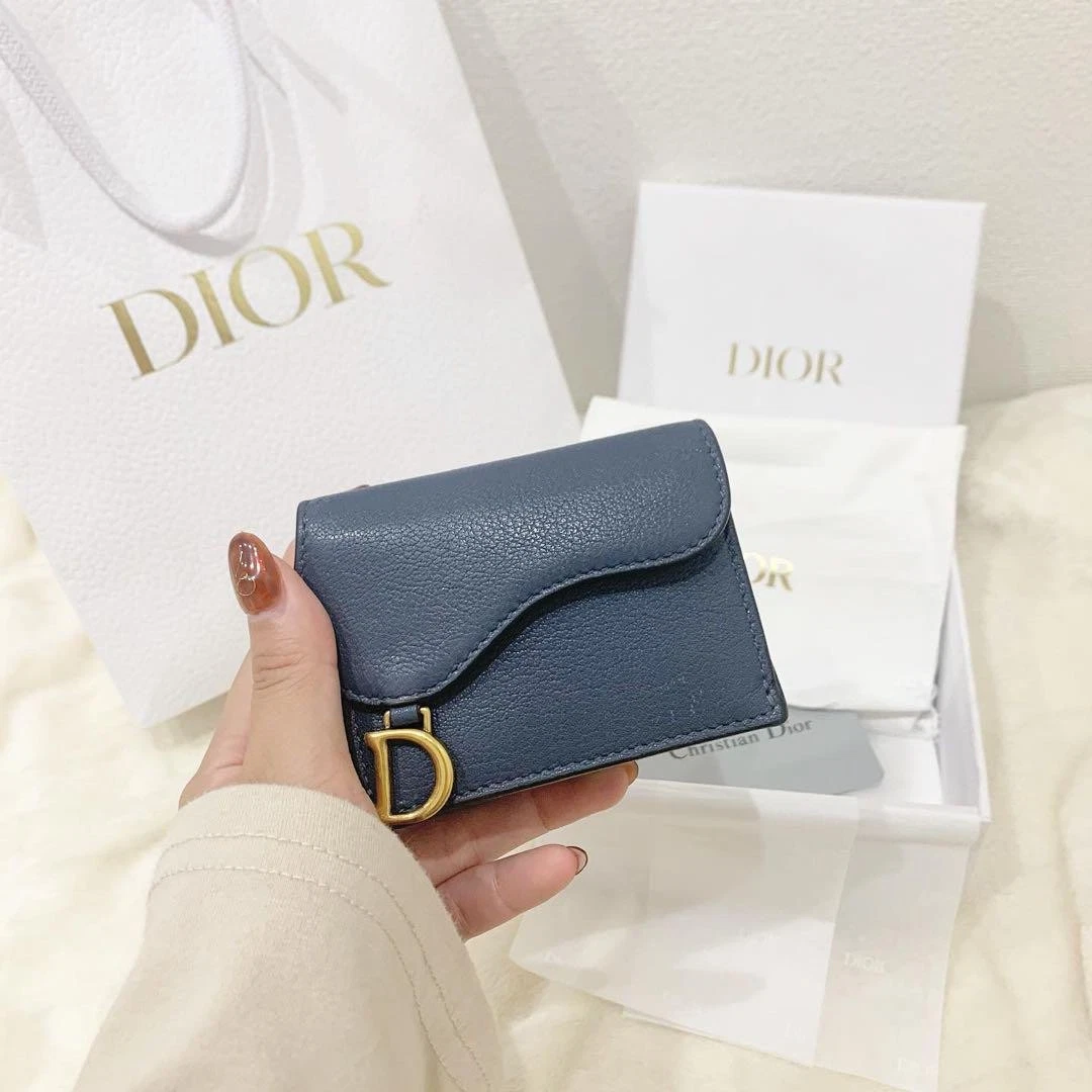 Portefeuille compact Christian Dior selle bleu terne triple pli couleur rare