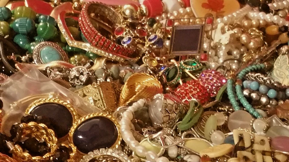 Vintage Estate Modern Costume Jewelry Lots Mix *All Wear* FREE SHIPPING! - Image 4 of 4