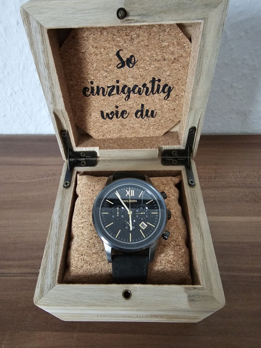 Holzkern Holzuhren Holzkern Manhattan Test Holzkern Waldrand