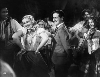 Gitta Alpar And Paul Kemp 1932 SINGER MUSIC OLD PHOTO