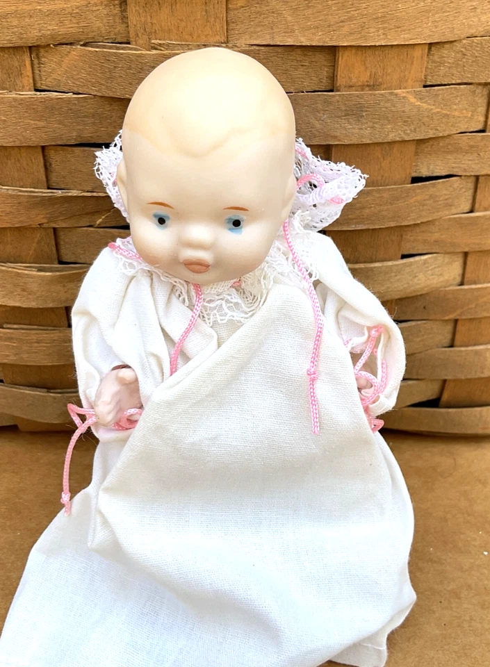 Hermosa muñeca bebé Shackman Bisque vintage de 5 pulgadas en caja - vestido original, azul Foto 3 de 4