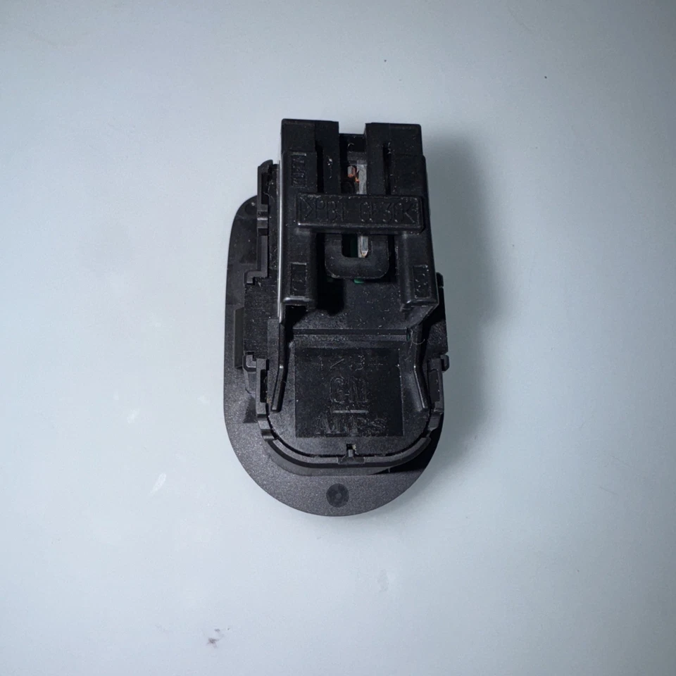 通用 84545374 开关组件,O/S Rr View Mir R/Con 2010-2015 雪佛兰科迈罗 — 第 3/3 张图片