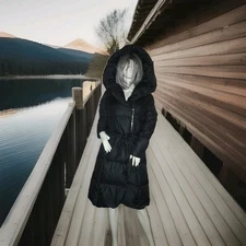 Ivanka Trump Womens Hooded Duck Down Long Sleeve  Puffer Coat  Sz S Color Black.