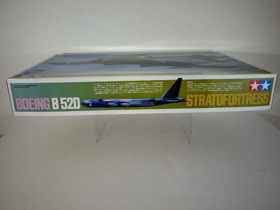 Boeing B 52D Stratofortress 1/100 TAMIYA - Immagine 3 di 4