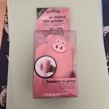 COLE & MASON Salt Or Pepper MINI GRINDER Pig Design Magnetic Boxed Animills