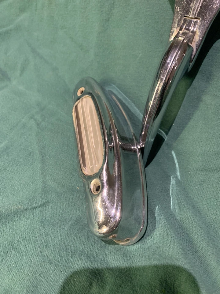 1949 1950 1951 GB Standard Vanguard Trunk Handle & License Light NICE — 第 4/4 张图片