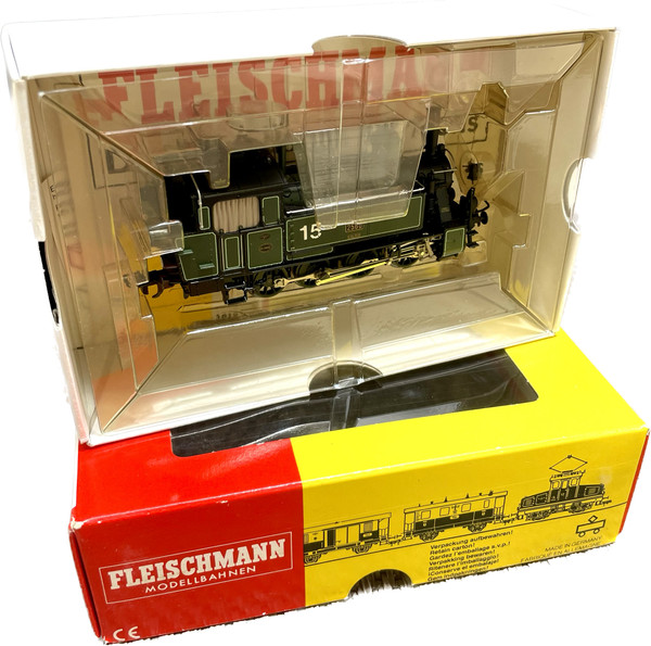 Fleischmann  escala H0 Locomotora de vapor 15 2650 Ref 1819