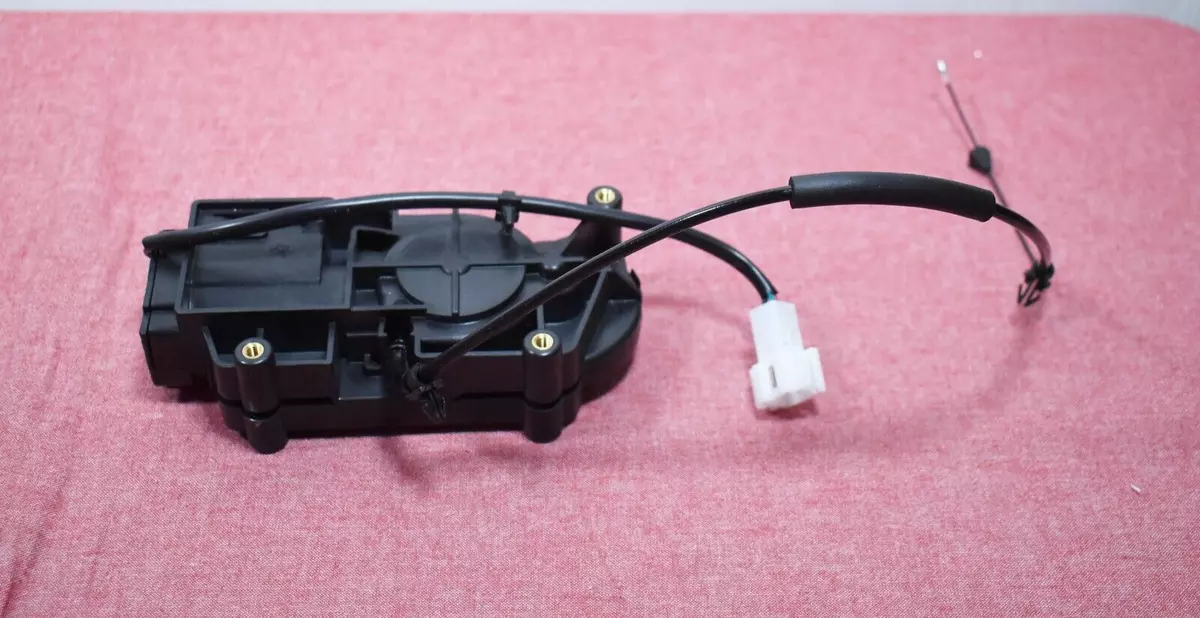 Mercedes Benz Actuator Motor Servomotor Genuine OEM A166906000964 
