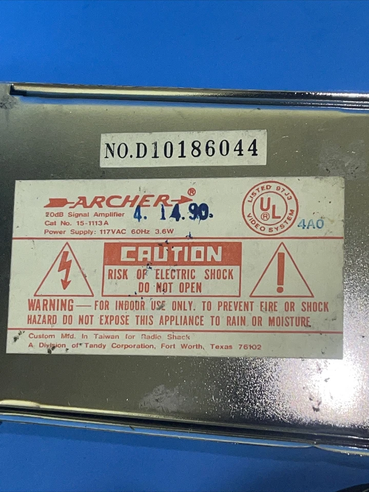 VINTAGE ARCHER UHF/VHF/ FM AMPLIFIER 15-113A - Image 3 of 3